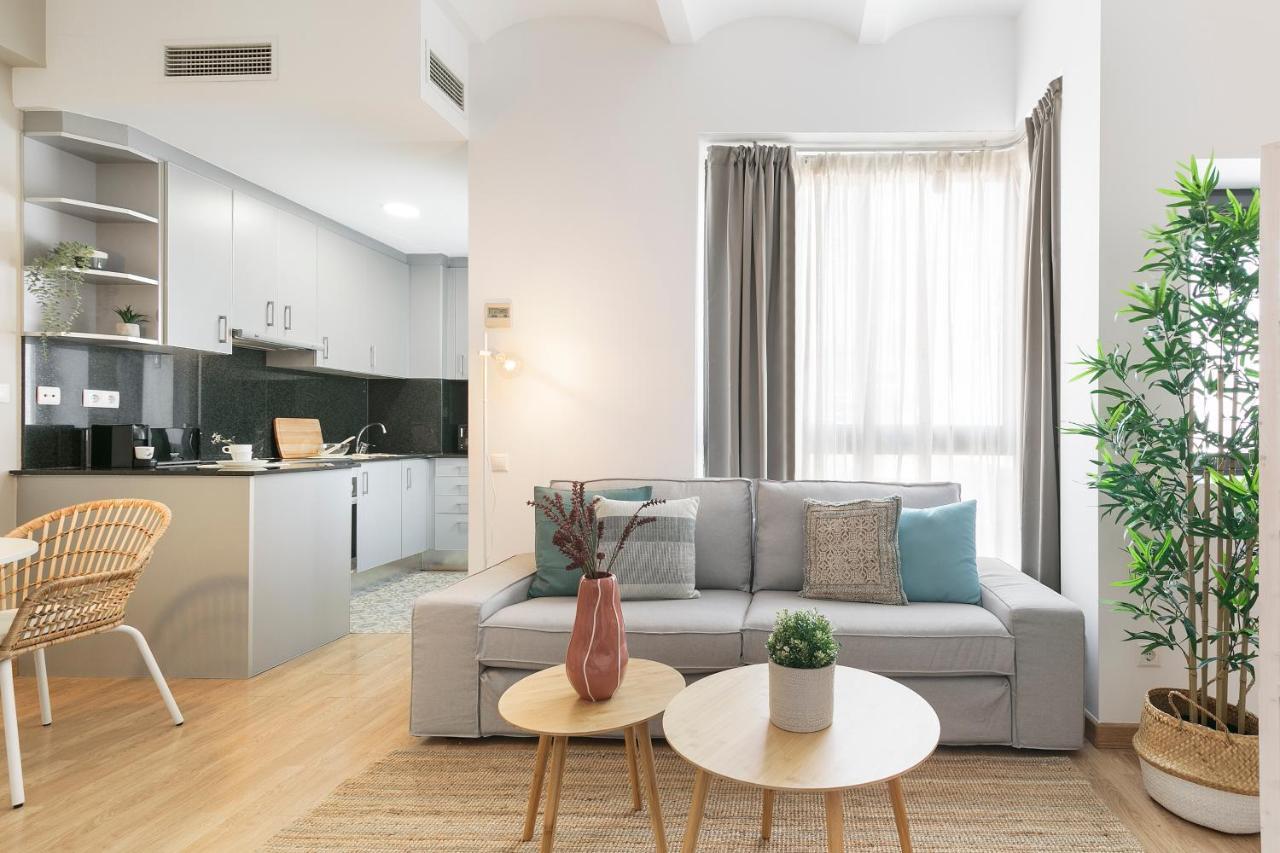 Click&Flat Sugranyes Lägenhet Barcelona Exteriör bild